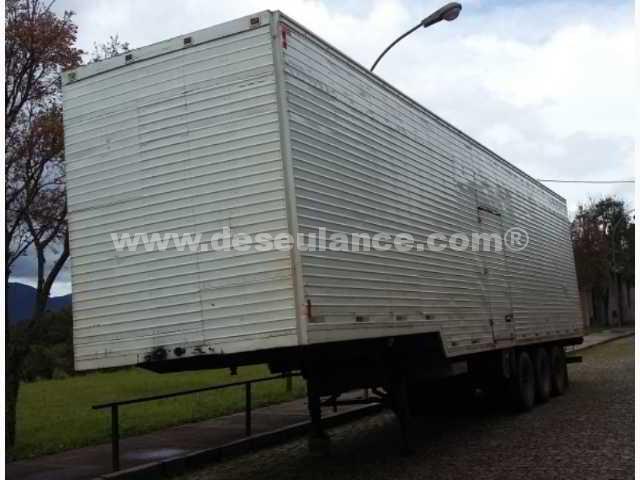 02/19151 - CARRETA BAÚ 3 EIXOS, MOD. KRONE BF143 27R, ANO 97, BRANCA